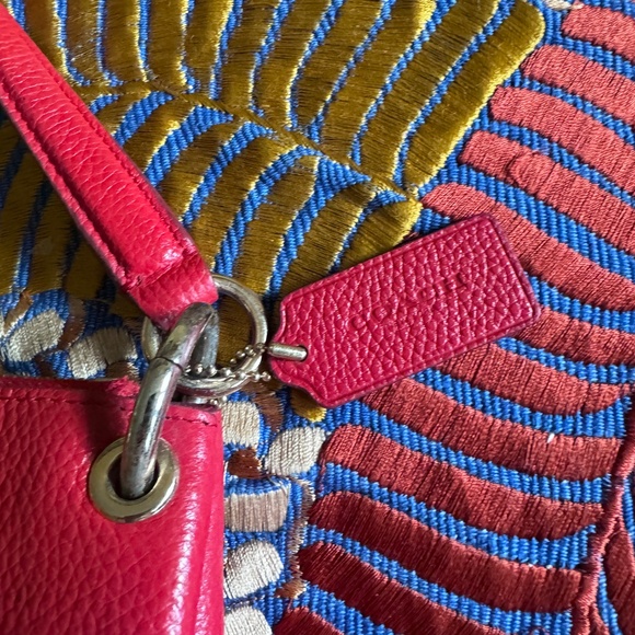 Coach Handbag Pebbled Leather with Embossed Horse & Carriage - Picture 5 of 14